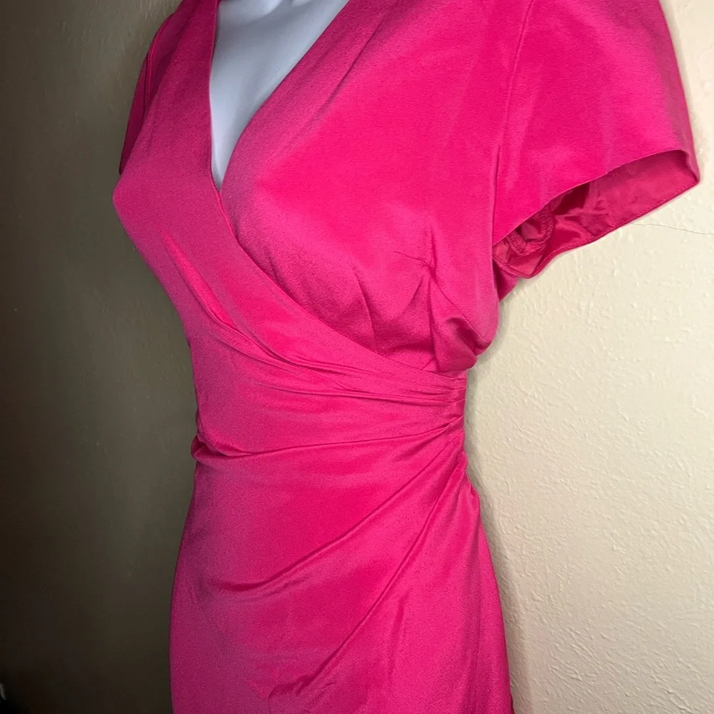 100% silk Maggy London Pink wrap dress - Picture 2 of 11